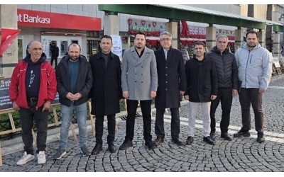 MARAŞDER BAŞKANI NARLI'DAN DEPREMİN YILDÖNÜMÜNDE ÖNEMLİ ÇAĞRI: BU DERİN YARALAR DAYANIŞMAYLA, AZİMLE TEDAVİ OLUR