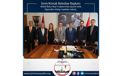 İzmir/Konak Belediye Başkanı Abdül Batur Bey'i makamında ziyaret ettik.
